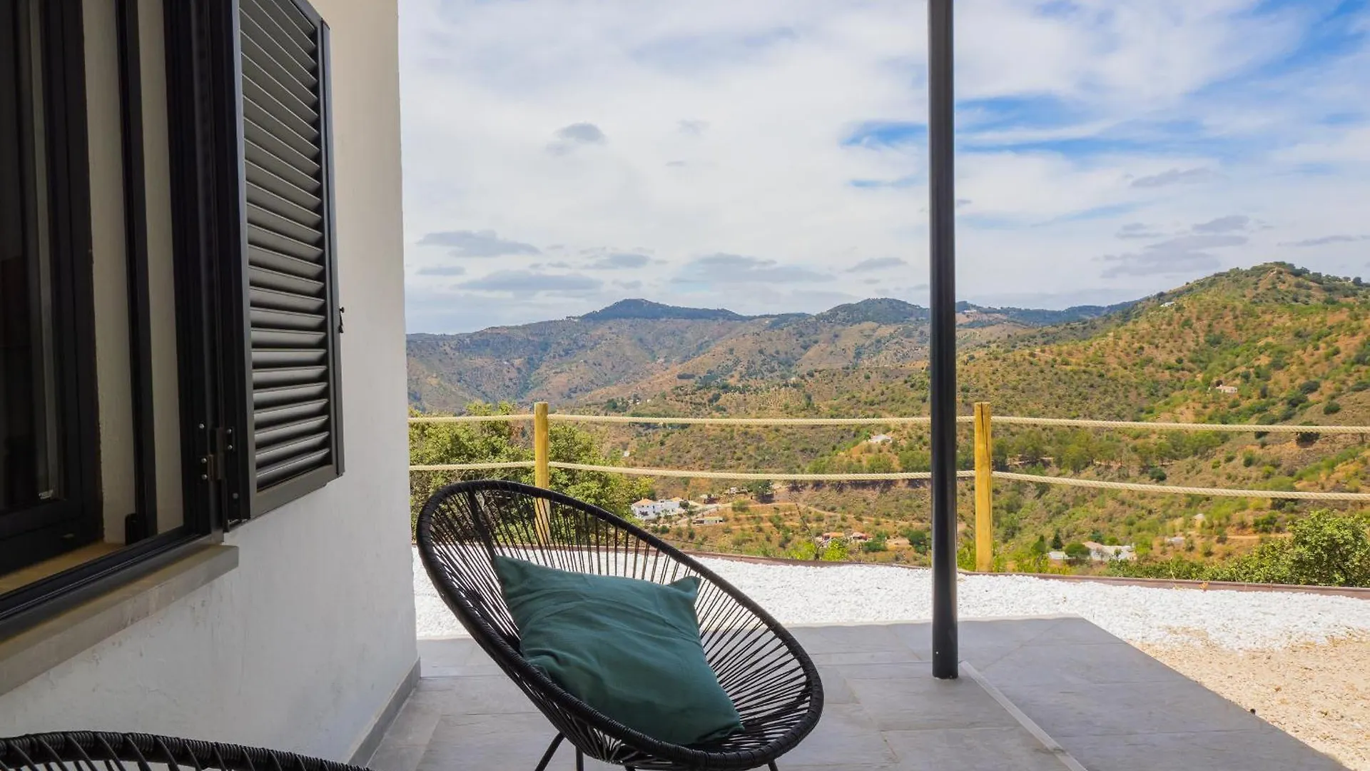 Nyaraló Cubo'S Casa Pineda Villa Málaga